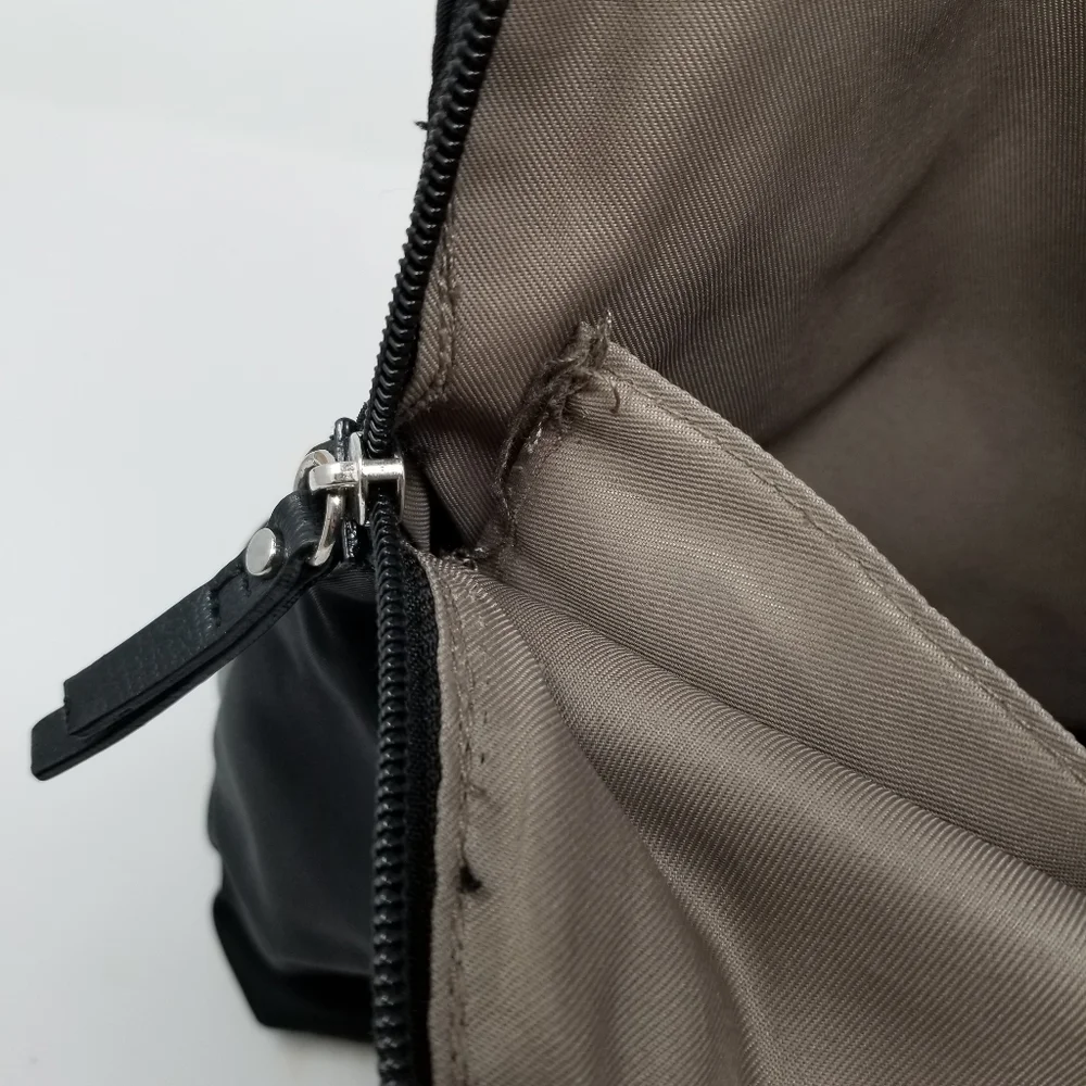 TUTILO New York Black Backpack One Shoulder 5 pocket Size 10X11 Inches FLAW